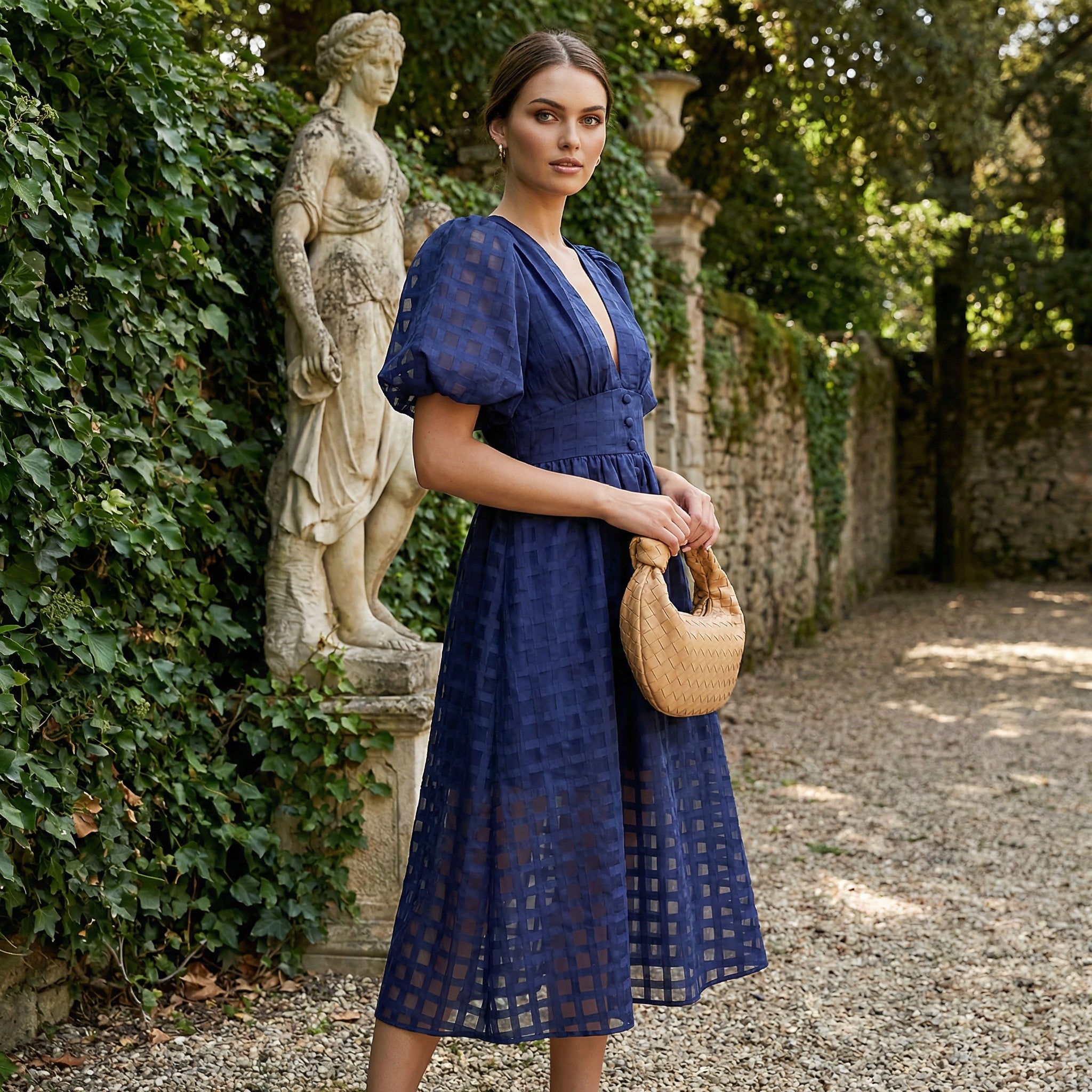 Julia - Elegant Summer Dress